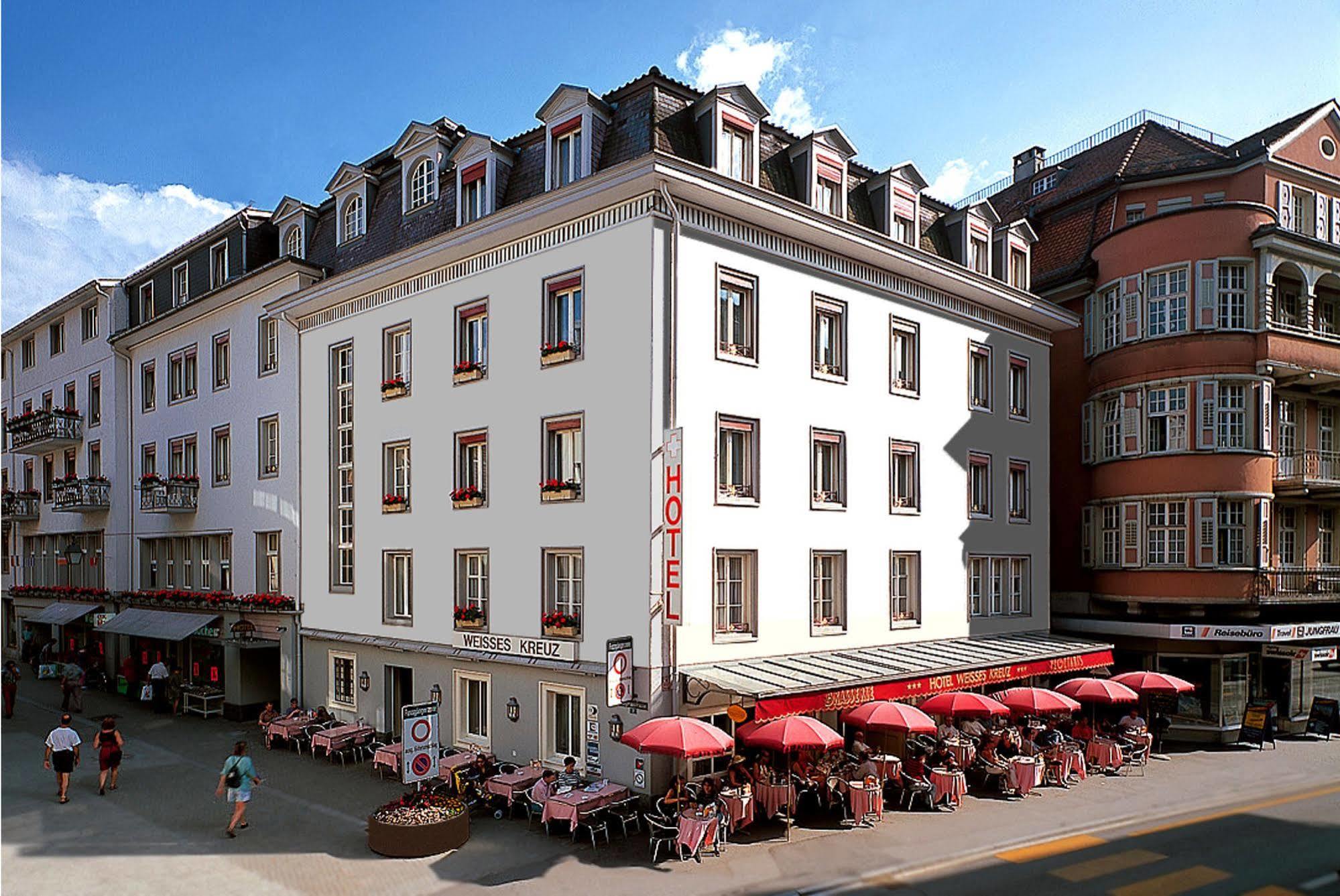 Hotel Weisses Kreuz Interlaken Bagian luar foto